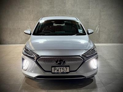 2023 Hyundai Ioniq - Thumbnail