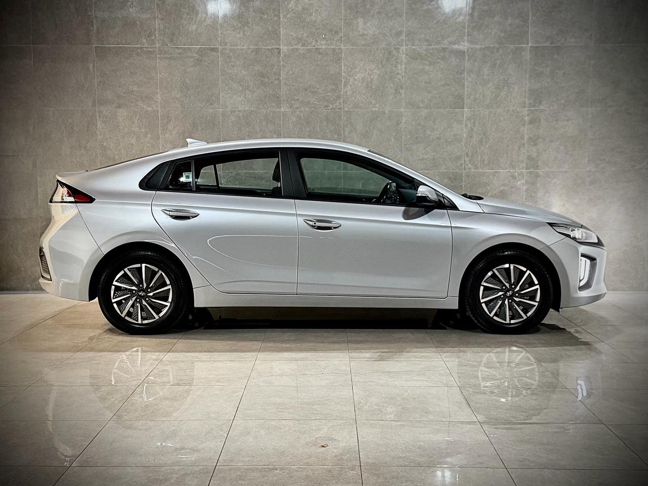 2023 Hyundai Ioniq