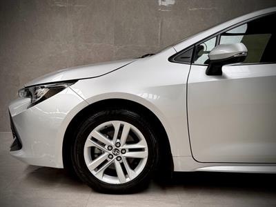 2019 Toyota Corolla - Thumbnail