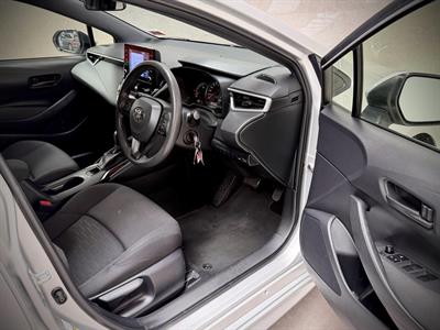 2019 Toyota Corolla - Thumbnail