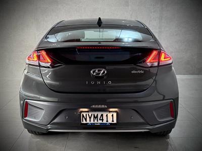 2021 Hyundai Ioniq - Thumbnail