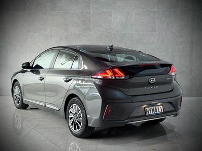 2021 Hyundai Ioniq - Thumbnail