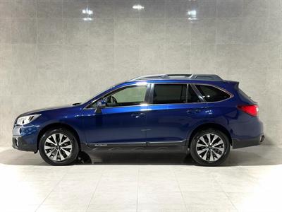 2016 Subaru Outback - Thumbnail