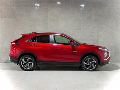 2022 Mitsubishi Eclipse Cross - Thumbnail