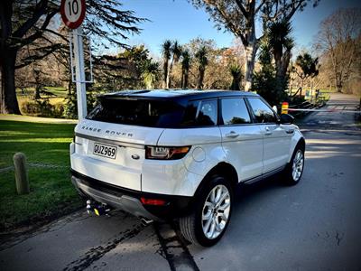2015 Land Rover Range Rover Evoque - Thumbnail