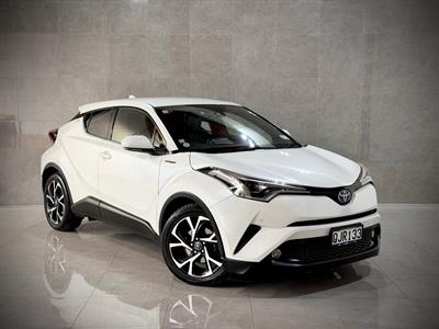 2017 Toyota C-HR - Thumbnail
