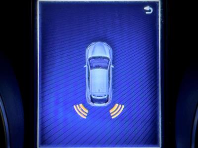 2017 Toyota C-HR - Thumbnail