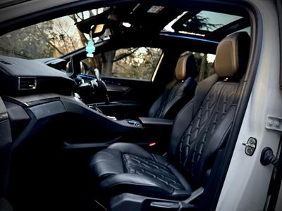 2021 Peugeot 3008 - Thumbnail