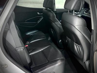 2015 Hyundai Santa Fe - Thumbnail