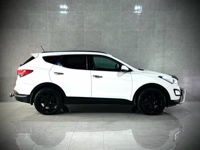 2015 Hyundai Santa Fe - Thumbnail