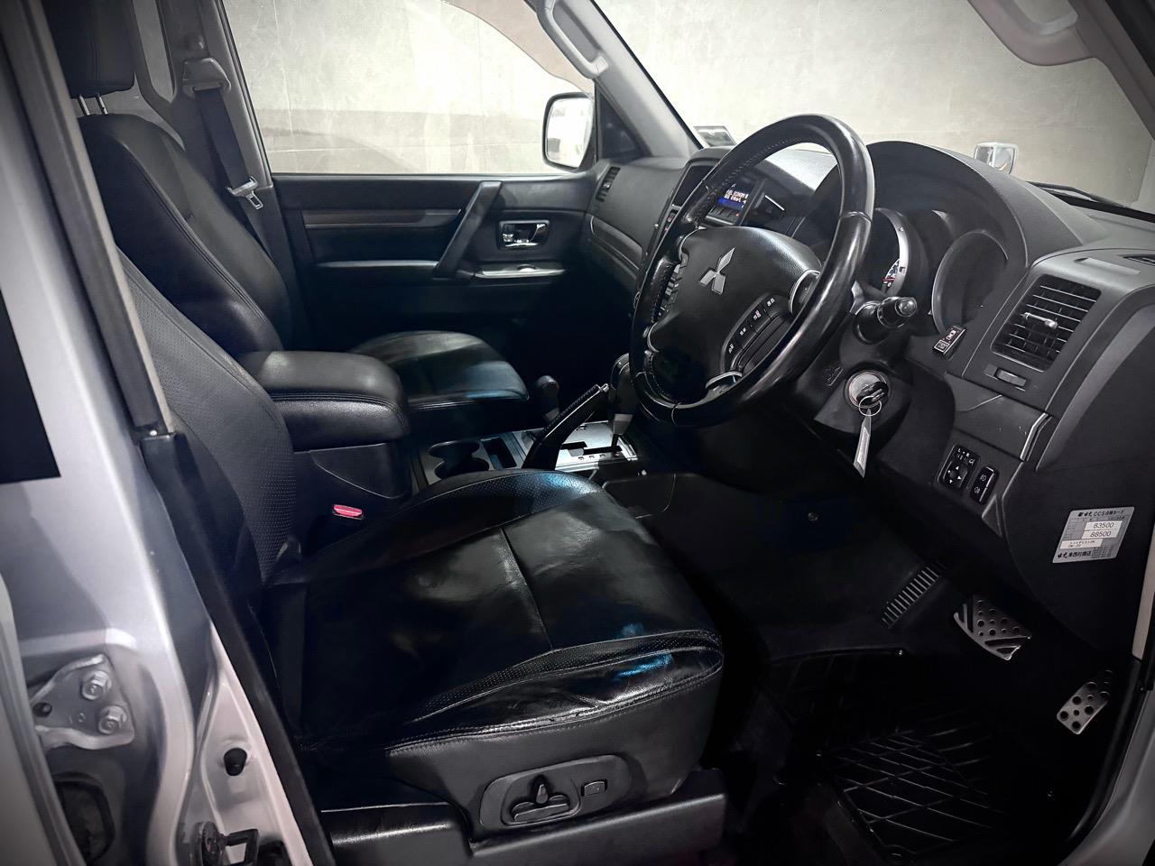 2008 Mitsubishi Pajero