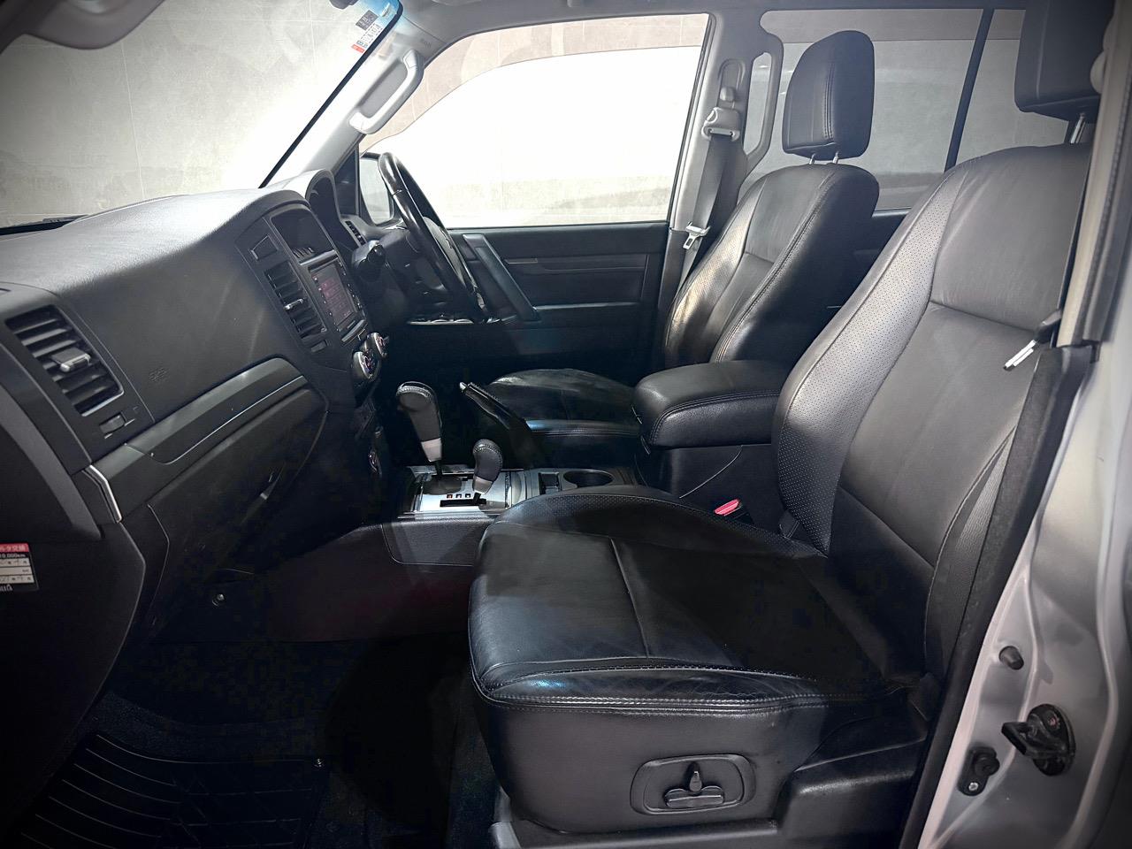 2008 Mitsubishi Pajero