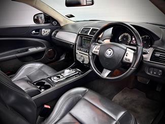 2010 Jaguar XK - Thumbnail