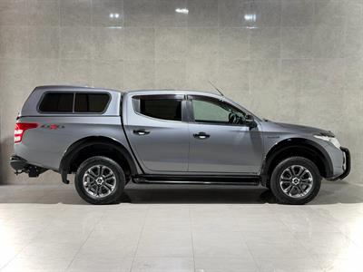 2018 Mitsubishi Triton - Thumbnail