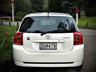 2006 Toyota Corolla - Thumbnail