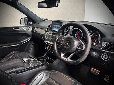 2016 Mercedes-Benz GLS 63 - Thumbnail