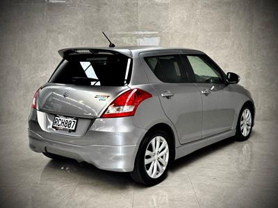 2016 Suzuki Swift - Thumbnail