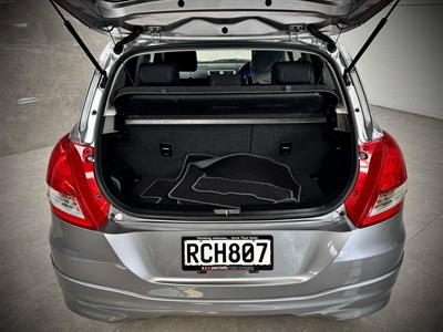 2016 Suzuki Swift - Thumbnail