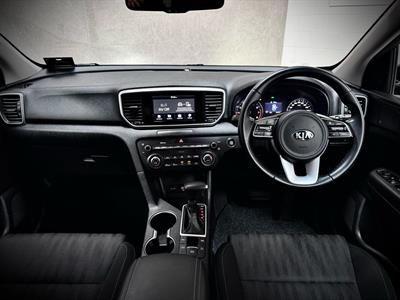 2021 Kia Sportage - Thumbnail