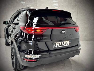 2021 Kia Sportage - Thumbnail