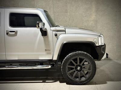 2008 Hummer H3 - Thumbnail