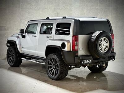 2008 Hummer H3 - Thumbnail