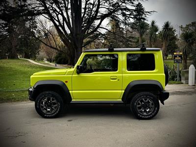 2021 Suzuki Jimny - Thumbnail