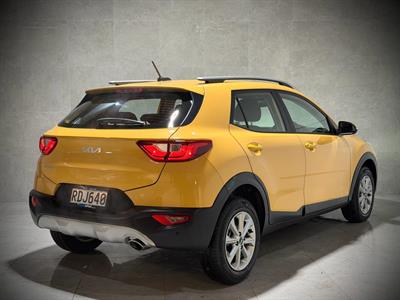 2025 Kia Stonic - Thumbnail