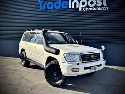 1999 Toyota Landcruiser - Thumbnail