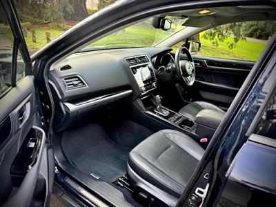 2019 Subaru Outback - Thumbnail