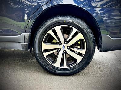2019 Subaru Outback - Thumbnail