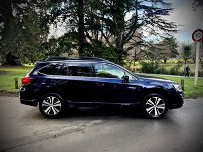 2019 Subaru Outback - Thumbnail