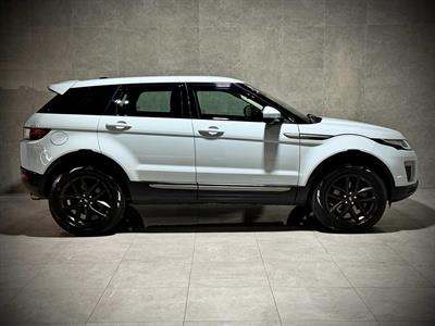 2016 Land Rover Range Rover Evoque - Thumbnail