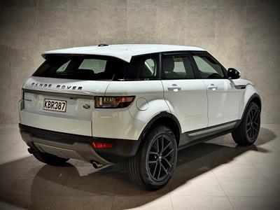 2016 Land Rover Range Rover Evoque - Thumbnail
