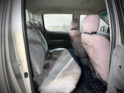 2011 Toyota Hilux - Thumbnail