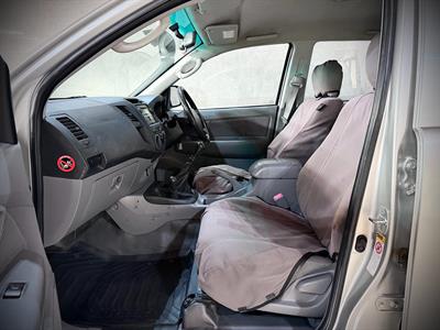 2011 Toyota Hilux - Thumbnail
