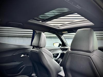 2020 Peugeot 2008 - Thumbnail
