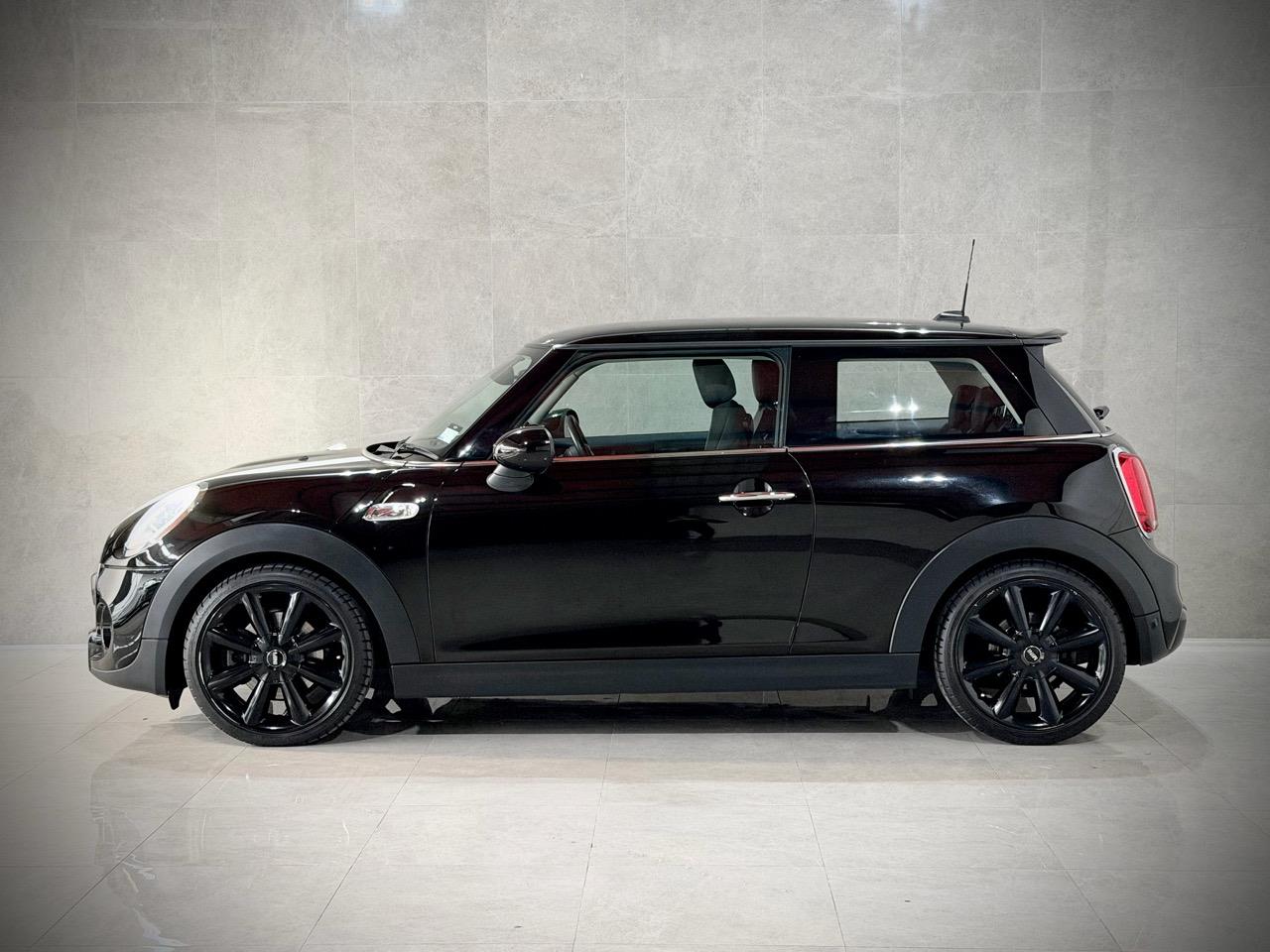 2014 Mini Hatch