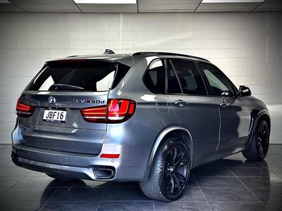 2015 BMW X5 - Thumbnail