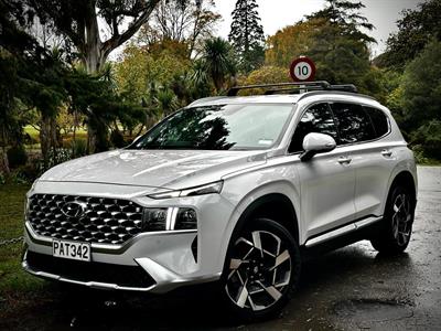 2022 Hyundai Santa Fe - Thumbnail
