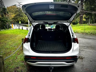 2022 Hyundai Santa Fe - Thumbnail