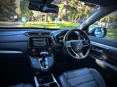 2017 Honda CRV - Thumbnail