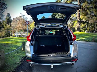 2017 Honda CRV - Thumbnail