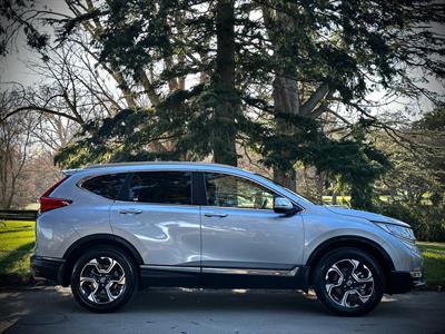 2017 Honda CRV - Thumbnail