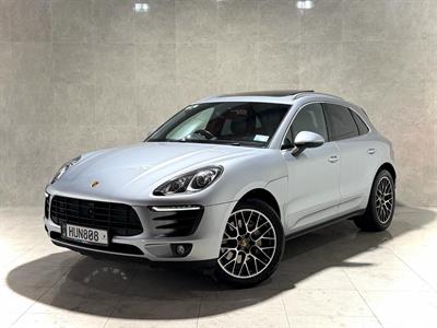 2014 Porsche Macan - Thumbnail