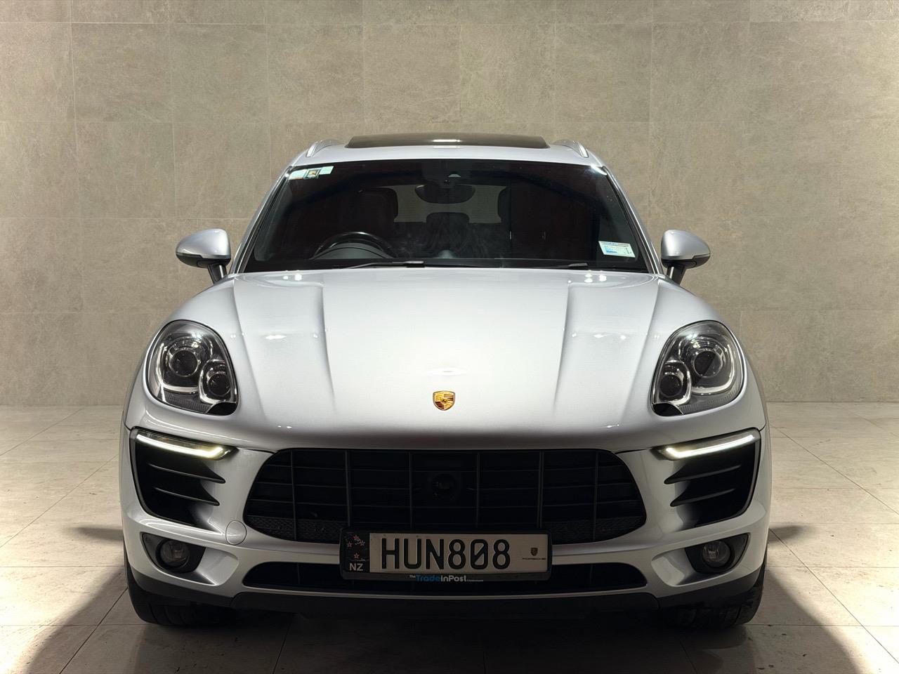 2014 Porsche Macan
