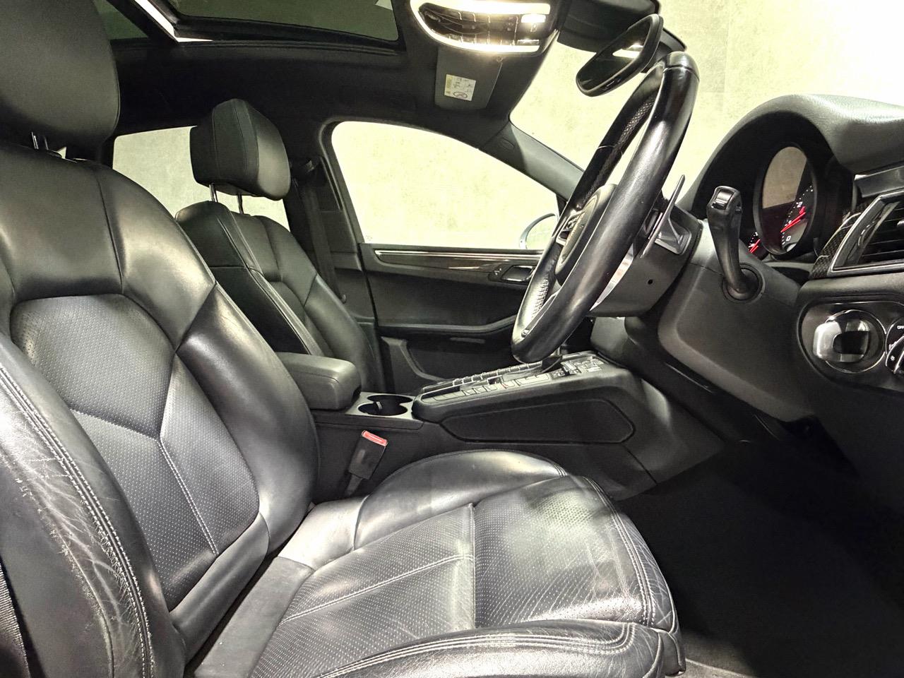 2014 Porsche Macan