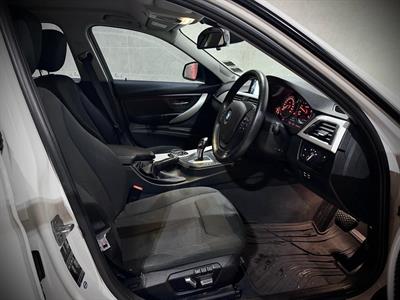 2016 BMW 320D - Thumbnail