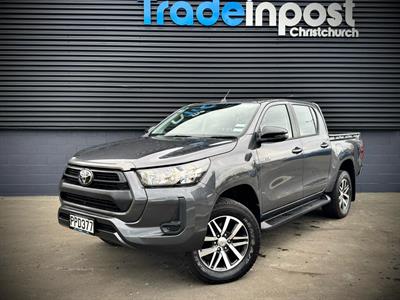 2022 Toyota Hilux - Thumbnail