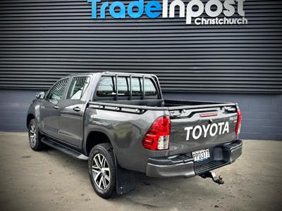 2022 Toyota Hilux - Thumbnail